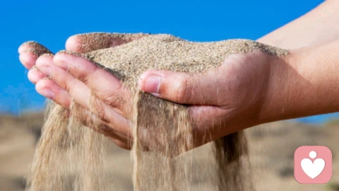 夫妻情如沙漏，握太紧，终成空！