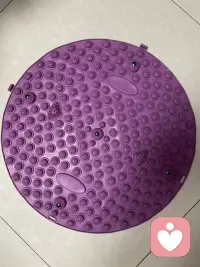 面对困难，
最怕对自己产生怀疑。

能打败你的，
最终只有你自己。

相信自己，
有披荆斩棘的能力，
有破釜沉舟的勇气。

唯有相信自己，
才能产生源源不断的动力。

奋斗的意义，
不在于一定会让你
取得多大的成就，
只是让你在平凡的日子里，
活得比原来的自己更好一点。

更重要的是让你在
最美的韶光里，
为了成为最好的你，
没有辜负努力奋斗的自己！

早安，相信自己的你！

[太阳][太阳][太阳][太阳][太阳][太阳][太阳][太阳]