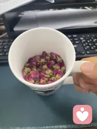 喝一杯玫瑰花茶，舒肝解郁，带走想念与厚爱！