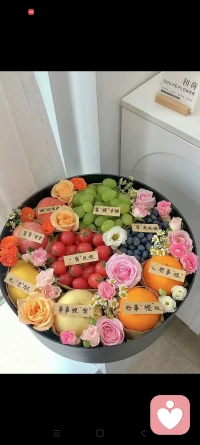 2.专业科普向
别把“内耗”当成自己的错，它只是情绪在提醒你：该停下来抱抱自己了。允许自己暂时迷茫，允许自己偶尔偷懒，这不是软弱，是和自己和解的开始💛 #心理科普 #情绪管理