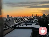 幸运的人一生被童年治愈，不幸的人，用一生治愈童年！