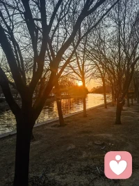 这个世界，其实没有别人，只有自己，你在世界就在，你不在，什么都不在了配图