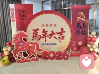 人啊，为啥活的这么累？究其原因是自己活的不通透。
曾几何时年轻的时候，心智不成熟，没有任何社会经验，人到中年了要懂得进退，懂得感恩所有值得你感谢的人，值得你爱的人，让自己的生活丰富多彩些，活的自然活的有价值，整天在无畏漩涡中纠缠，不如让自己冷静的思考一下，读读书在书中汲取智慧，不要和自己较真，也不必跟别人较真，心情舒畅，遇事不急，劳逸结合，不要被任何情绪影响自己，让健康心理主导自己的生活，抛开那些不愉快的烦恼，做自己的主人，才是活着不累的根本！配图