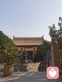 寺庙义工祈福中～