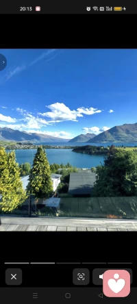 人生的目标不是追求完美，而是成为完整的自己。配图