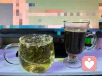 一杯茉莉花茶🍵，一杯薄荷冰美式☕️撑起了我的整个夜班！开启续命模式🥱有时间想要探讨问题的也可以连线哦！今晚截止时间 22 点前哦🤩