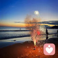 终于想通了，感情里真的没必要跟过程较劲。
 
曾经会为了对方一句冷话、一个敷衍的态度彻夜难眠，会纠结他到底爱不爱，会为了一点波折慌了神。
后来才明白，真正的正缘，从来不会因为中途的一点磕碰就走散。那些让你难过的、沮丧的瞬间，都不是感情的终点。
 
而那些不肯回头哄你、不肯为你低头的人，其实早就用行动告诉你，他不是那个对的人。
女孩子啊，永远要先把自己哄开心，先把自己照顾好，你自身的光芒，永远比患得患失的情绪更有力量。