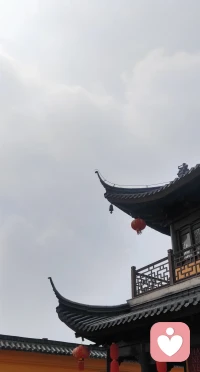 人生不过是一场体验，得失不过是一场游戏。看开了是智慧，放下了是解脱，珍惜了是幸福。