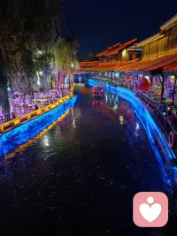 生理上的喜欢，
不超出三十天。

心理上的喜欢，
也不会超过三个月。

如果三个月后，两个人的关系，还能亲密如初，那一定是互相都喜欢。时间筛不掉的从来不是激情，而是彼此契合的魂。
