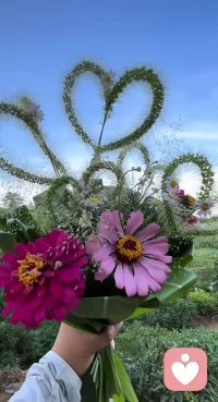 这种感觉真的不好受，不要逼自己马上好起来，在这里你可以慢慢吐槽，我会认真，耐心的陪着你…