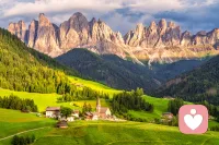 慢慢来吧，允许自己偶尔脆弱，允许事情不如预期。
你不用一直坚强，也不用时刻完美。
好好照顾内心那个小朋友，比什么都重要。🌿