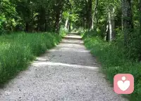 很多人困在糟糕的婚姻里反复内耗，纠结分开舍不得，凑合又熬得难受。倾诉本身，就是治愈的开始。