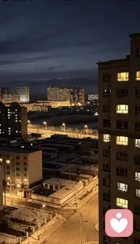 ✨ 天黑以后，世界才会安静下来。那些白天藏在笑容背后的疲惫、委屈和迷茫，终于可以轻轻放下来了。我不评判、不说教，只做你深夜的倾听者。配图