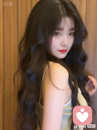 简单一点，真实一点，
直接一点，冷血一点，
你会快乐很多。配图