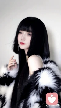 与其总是感觉时间不够用，不如和时间做朋友，尽全力过好每一天。多点圆满，少些遗憾。配图