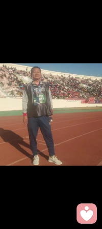 当遇到困惑 焦虑不安的时候，找朋友聊聊天，看看大自然，呼吸新鲜空气，或者找我倾诉倾诉。