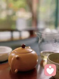 你的感受很重要
无论什么关系
如果要靠你退让和牺牲才能换来长久
那一定要远离
请关注自己的感受配图