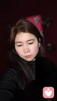 你的情绪树洞，专属陪聊师｜不评判、只倾听，陪你熬过所有不开心配图