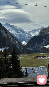 把心事交给冰川，把温柔还给河流，从此风轻云淡。