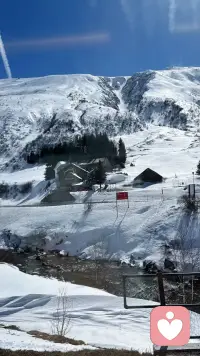 把心事交给冰川，把温柔还给河流，从此风轻云淡。