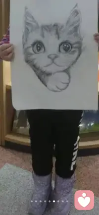 绘画是童年超温柔的“成长记录”📝
画里有天马行空的想象，有纯粹的快乐😆
有慢慢变好的专注力，有越来越棒的审美🖼️
每一笔，都是童年超珍贵的印记💖
​