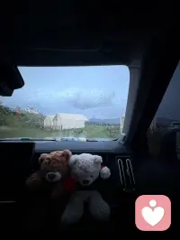 晨光记得我练哈农的专注，星光见证我攻克难点的倔强。学琴不是天赋游戏，是把“我不行”熬成“我做到”的过程。配图