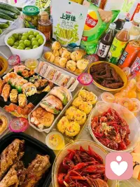 阳光、美食、好友，周末快乐。