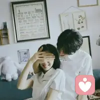 很多人无法走出旧感情、无法开启新恋情，并非前任无可替代，而是陷入了心理学中的记忆滤镜效应与情感成瘾机制。人们执着的往往不是过去的人，而是沉没成本、熟悉的依恋模式和未完成的遗憾。
