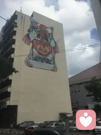 放松点，
不用和每个人都要好，
也不用被每个人都喜欢