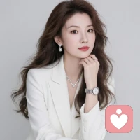 永远不要卑微的去爱一个人，哪怕你爱他爱的无法自拔，卑微换来的只是被轻视，不会让对方更爱你!配图