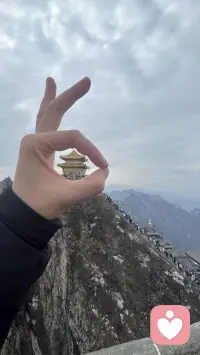 你不是任何人的第一选择。接受这个现实其实挺难的，但难过后，要学会，你是你自己的第一选择，好么？好！