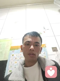 一个人无聊，随时可以陪你。听说你很可爱。有兴趣了解一下吗？只等你哦。我怕被你挨骂。一样陪着你。配图