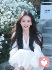 生活中，我们总会遇到这样的时刻：心里堵得慌，翻遍通讯录却不知道该打给谁，明明一切都还好，却突然在某个瞬间感到疲惫或孤独，有些想法，连对最亲近的人也开不了口。配图