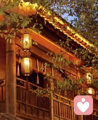 愤怒有时只是在保护那个受伤的你，我们一起来看看，它想保护什么，心里的那场暴雨，即使没有伞，有我在身边陪你淋雨，你也不是一个人。