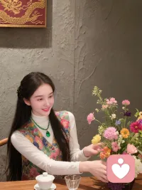 像对待最好的朋友那样对待自己吧，你值得被温柔以待，慢慢来，会好的，哪怕不一定马上会好，但一定会慢慢变好，你的存在本身，就是一种珍贵。