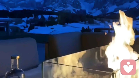 婚姻里最大的消耗：你在等道歉，他在等感谢