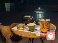 自己内心的感受，只有面对和看清楚时，才能正确去思想，不压抑自己，在这里一个安心的角落，等候您的到来。配图