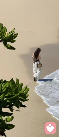 我们都各自背负着心事赶路，你不必独自硬扛，接纳脆弱，就是变好的开始，愿我们一起慢慢和生活和解。配图