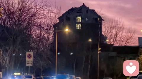 别硬扛情绪了，你的心事值得被认真倾听