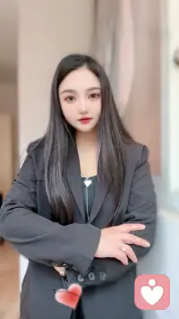 勇敢且坚定的迈出自信的一步，人生路上一定会光芒万丈☀️