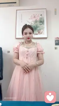 每个女孩都有一个粉色公主梦
快来夸我吧😘配图