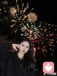 2月，我们一起加油鸭配图