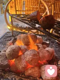 因过竹院逢僧话  偷得浮生半日闲配图