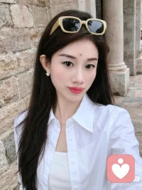 不用想怎么说，想到什么说什么就好，我在这儿等你。配图