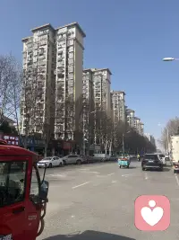 情绪可以不用硬扛，难过可以说出来
我在这可以聆听您的任何情绪……配图