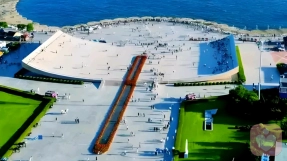 当下行业焦虑的个案干预：从恐慌到稳定的小技巧