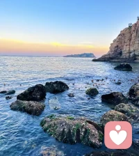 生活虽有风霜，前路或有泥泞，心有定力，便不惧山高水长，只管向前。配图