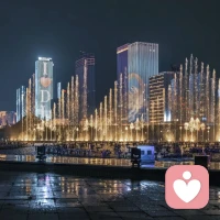 人生漫漫，常有风雨来袭，亦多不尽如人意。
纵使心中背负万千重负，步履匆匆疲惫不堪，
也请记得，这里永远是你最温柔、最安心的停靠港湾。配图