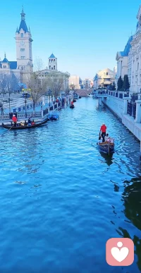 最好的咨询，是唤醒自愈，助人拨云见日，心安神定，出色的咨询师，似灯塔与明镜，以共情化雨，引众生走出迷雾，拥抱自洽。