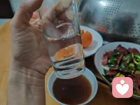 刚路过你家附近，要不要出来喝一杯？